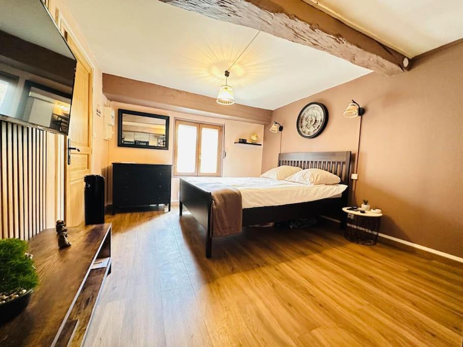 Le Refuge Apartment ล็อง ภายนอก รูปภาพ